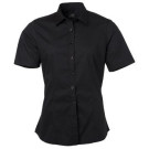Farbe: black
